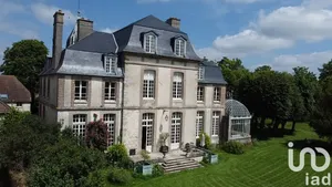 Castle at Saron-sur-Aube (51260)