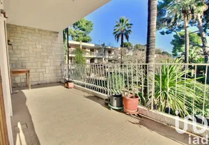 Apartment at Saint-Cyr-sur-Mer (83270)