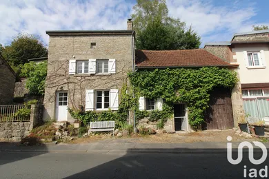 Village house at Saint-Pardoux-Morterolles (23400)