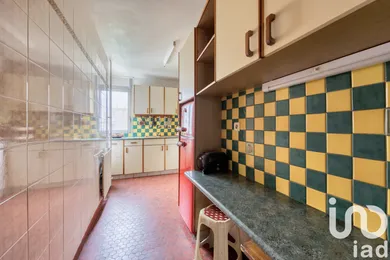 Apartment in Paris (75019)