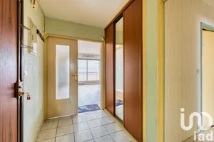 Apartment in Paris (75019)