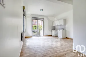 Apartment at Noisy-le-Sec (93130)