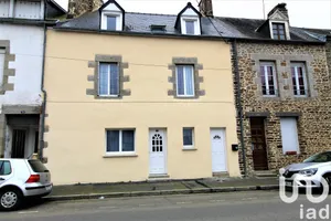 Maison de ville à Saint-James (50240)