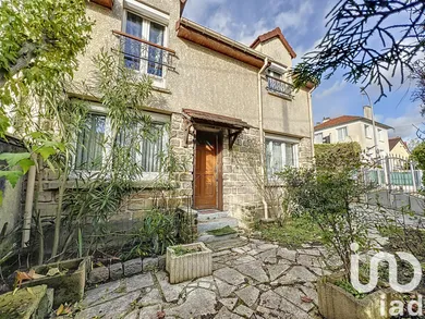 Maison traditionnelle à Bonneuil-sur-Marne (94380)