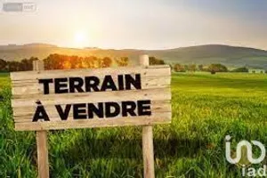 Terrain à bâtir à Vérines (17540)