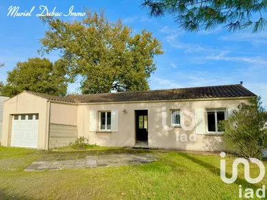 House at Les Mathes (17570)