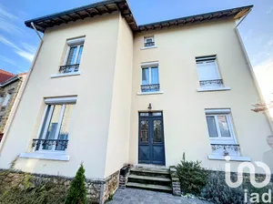 Traditional house at Saint-Prix (95390)