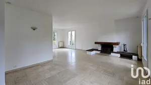 House at Frémainville (95450)