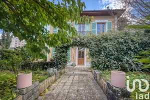 Maison de ville à Gières (38610)