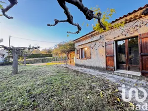 Traditional house at Le Val (83143)
