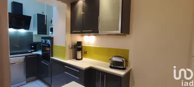 Townhouse at Courbevoie (92400)