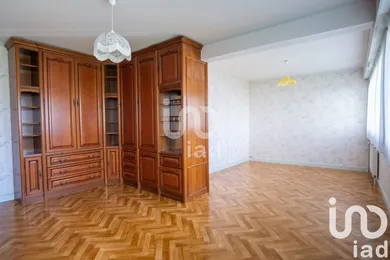 Apartment at Moret-Loing-et-Orvanne (77250)