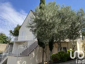 House at Valenton (94460)