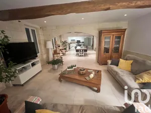 Immeuble à Galgon (33133)