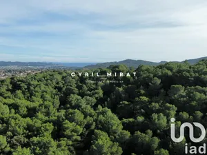 Terrain à Six-Fours-les-Plages (83140)