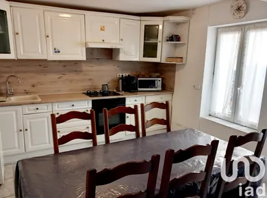 Building at Blénod-lès-Pont-à-Mousson (54700)