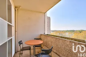 Apartment at Créteil (94000)