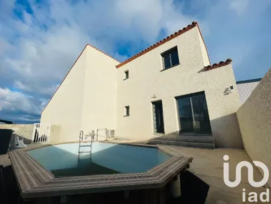 House at Pia (66380)