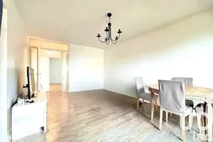 Apartment in Rillieux-la-Pape (69140)