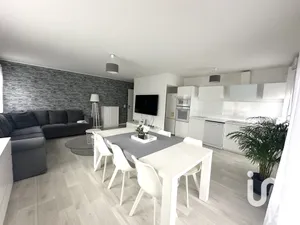 Apartment at Saulx-les-Chartreux (91160)
