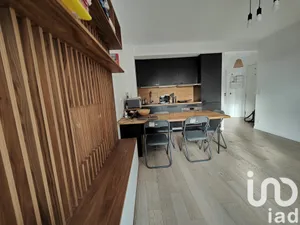 Apartment at Montreuil (93100)