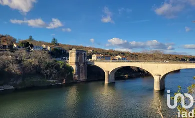 Village house at Ruoms (07120)