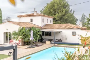 Traditional house at Le Castellet (83330)