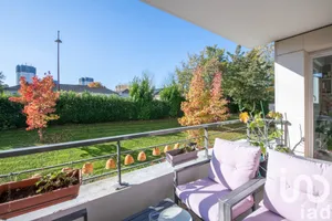 Apartment at Antony (92160)