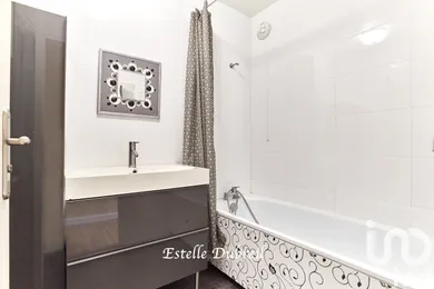 Apartment at Montigny-le-Bretonneux (78180) — 7/7
