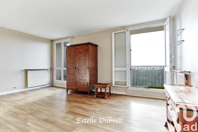 Apartment at Montigny-le-Bretonneux (78180) — 2/7