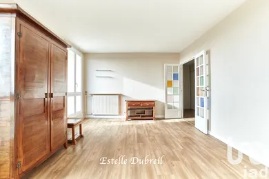 Apartment at Montigny-le-Bretonneux (78180) — 3/7