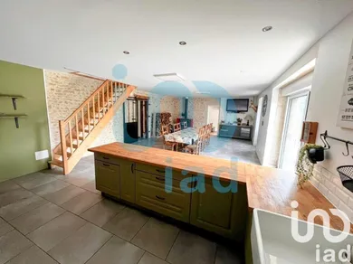 Longere at Genouillé (86250)