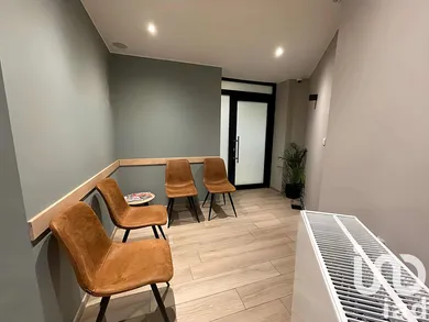 Building at Anzin (59410) — 3/9