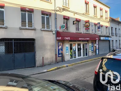 Building at Montfermeil (93370)