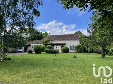 Traditional house in Saint-Savin (86310)