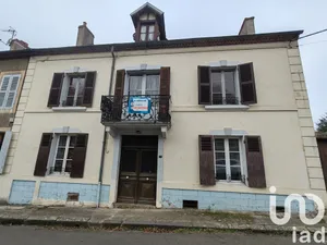 House at Saint-Gérand-le-Puy (03150)