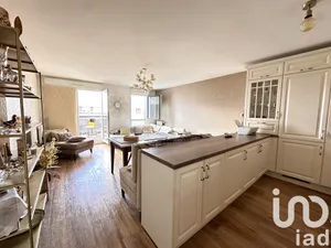 Apartment at Bezons (95870)