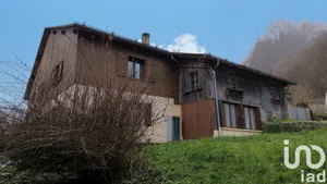 Maison à La Rivière-Enverse (74440)