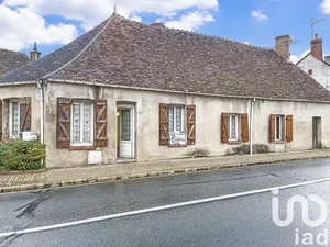 Maison de village à Dampierre-en-Burly (45570)