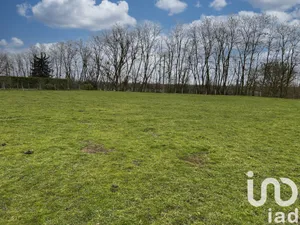 Terrain à bâtir à Chassenard (03510)