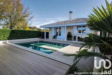 Traditional house at Saint-Paul-en-Born (40200)