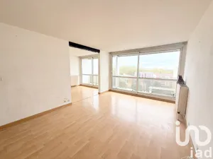 Apartment at Créteil (94000)