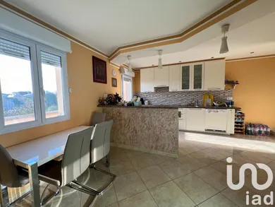Studio à Vitry-sur-Seine (94400) — 3/10