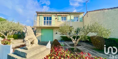 House at Saint-Paul-Trois-Châteaux (26130)