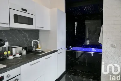 Apartment at Vernon (27200)