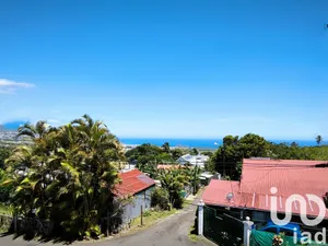 House at Sainte-Marie (97438)