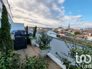 Apartment at Bordeaux (33000)