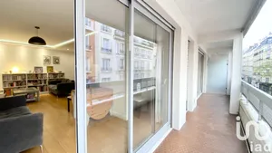 Apartment at Paris (75017)