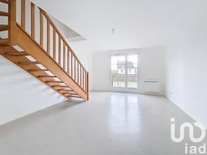 Duplex at Marolles-en-Hurepoix (91630)