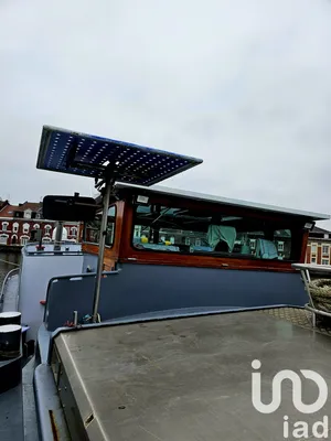 Barge at Douai (59500)